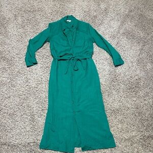 Loft maxi dress (green)